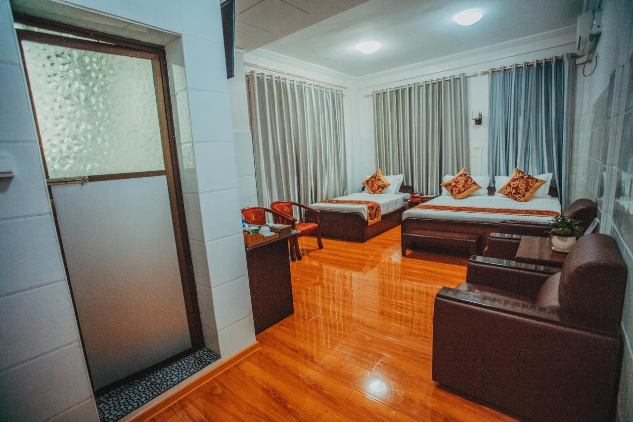 Amber Palace Hotel Myitkyinā Kültér fotó