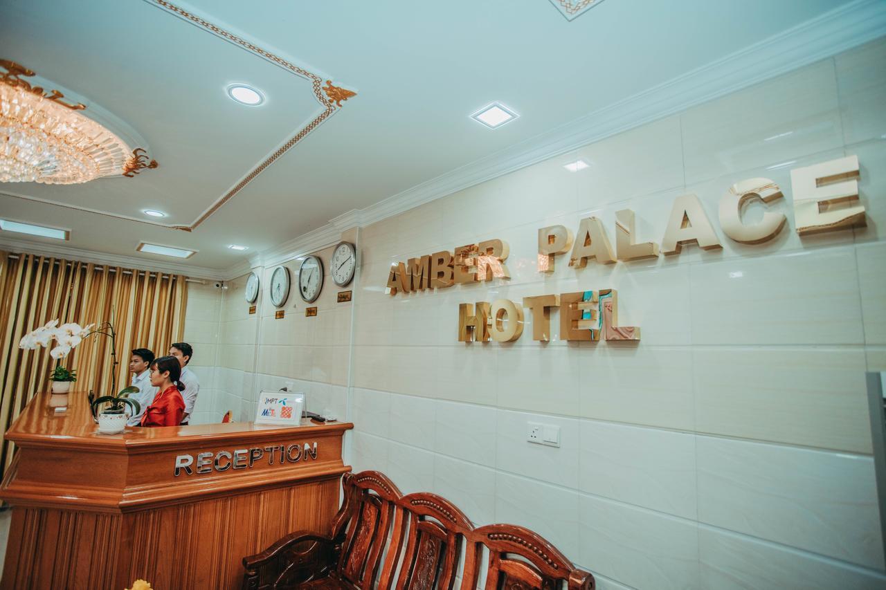 Amber Palace Hotel Myitkyinā Kültér fotó